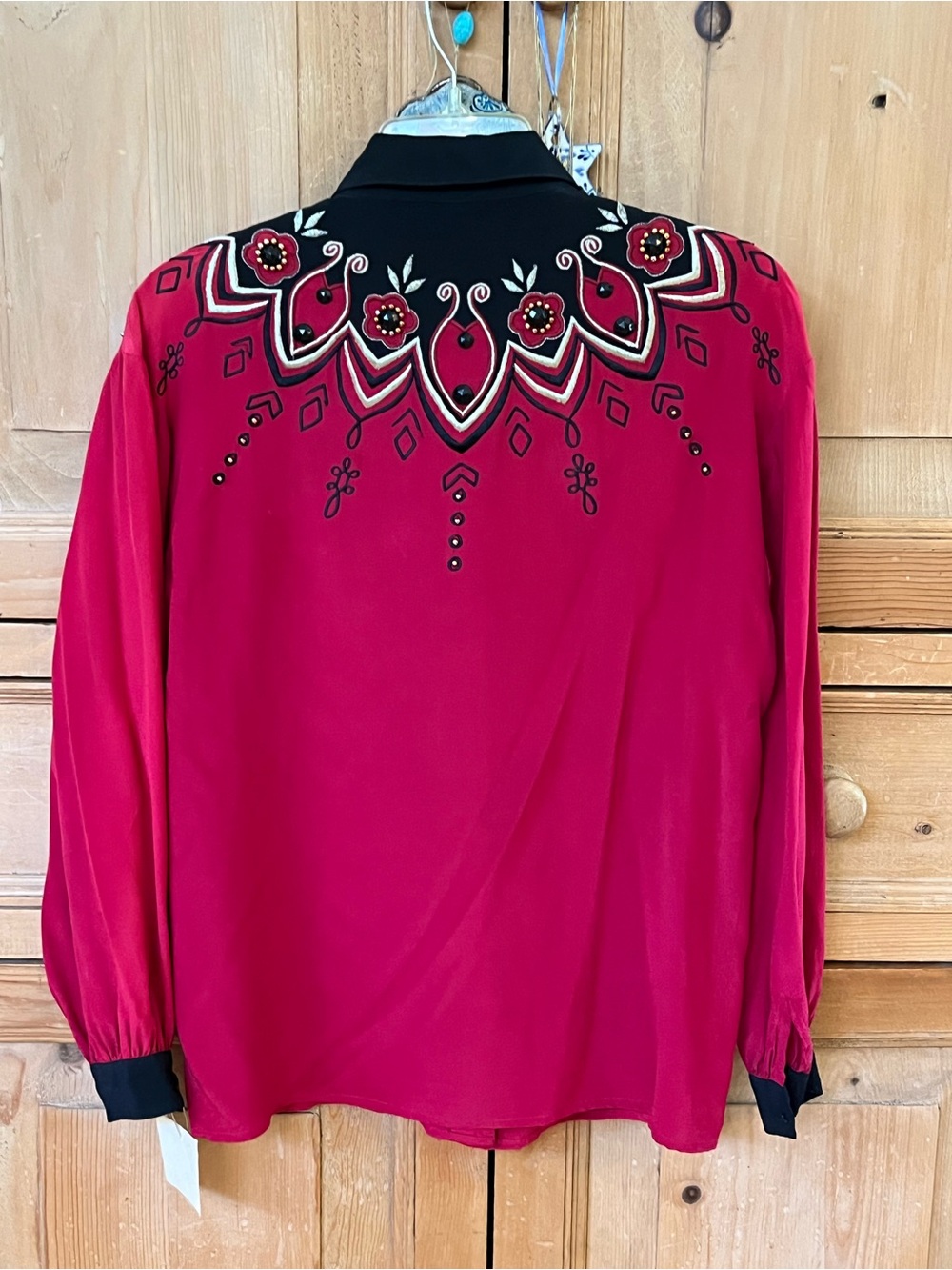 Red Embroidered Collared Button-Up Top - Picture 2 of 12